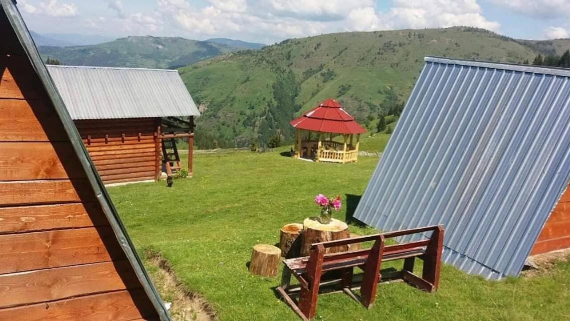 Samel'S Cottage Hrid'S Lake Prokletije พลาฟ ภายนอก รูปภาพ